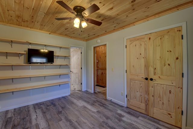 100 Saga Mountain Road, Tiger, GA 30576