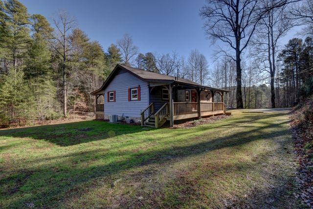 100 Saga Mountain Road, Tiger, GA 30576