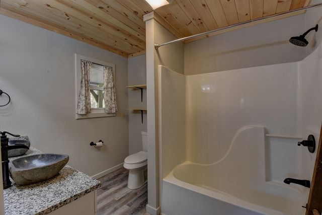 100 Saga Mountain Road, Tiger, GA 30576