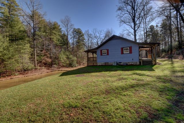 100 Saga Mountain Road, Tiger, GA 30576