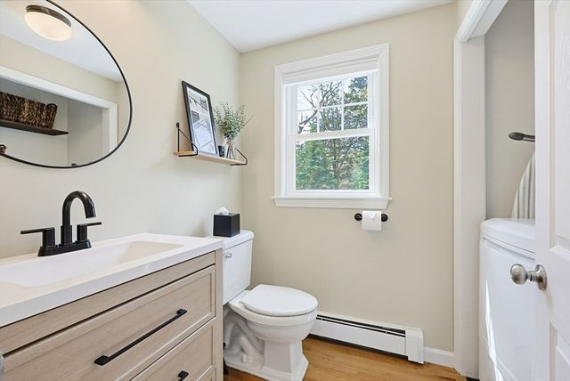 45 James St, Mansfield, MA 02048