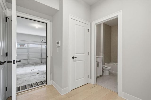 1163 Rivard Circle NW, Atlanta, GA 30318