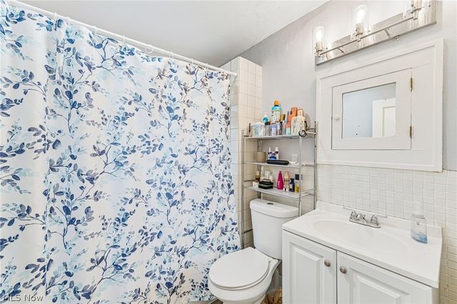 1609 Westwood Avenue, Lakewood, OH 44107