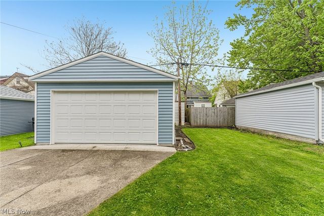 1609 Westwood Avenue, Lakewood, OH 44107