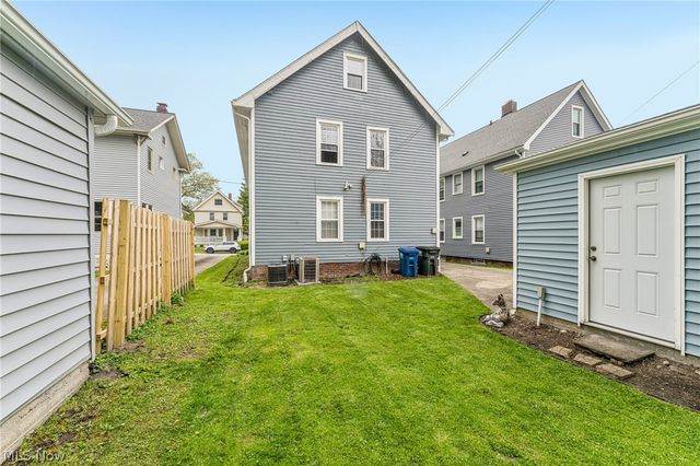 1609 Westwood Avenue, Lakewood, OH 44107