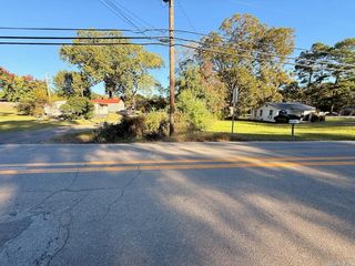 1006, 1018 A&B N Gabbert, Monticello, AR 71655