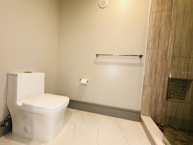 150 E ROBINSON STREET 1612, Orlando, FL 32801