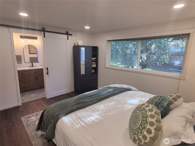 18821 SE 214th Street, Renton, WA 98058