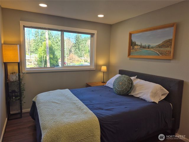 18821 SE 214th Street, Renton, WA 98058