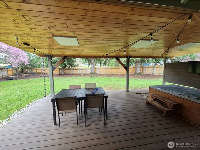 18821 SE 214th Street, Renton, WA 98058