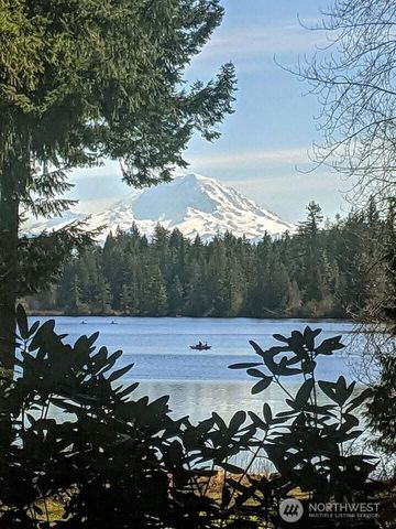 18821 SE 214th Street, Renton, WA 98058