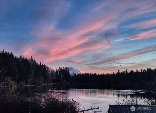 18821 SE 214th Street, Renton, WA 98058