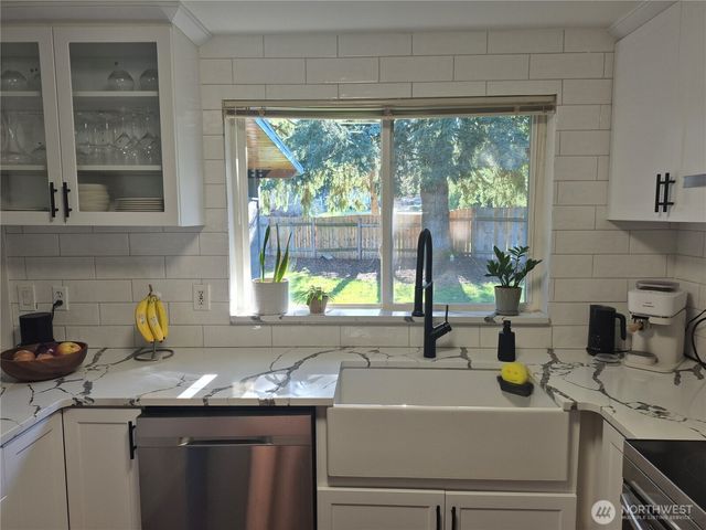 18821 SE 214th Street, Renton, WA 98058