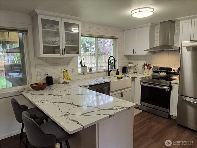 18821 SE 214th Street, Renton, WA 98058