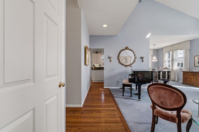 4002 Harbor Place Drive, St Clair Shores, MI 48080