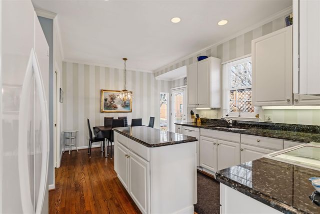 4002 Harbor Place Drive, St Clair Shores, MI 48080
