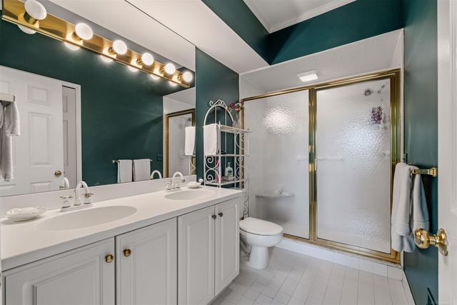 4002 Harbor Place Drive, St Clair Shores, MI 48080