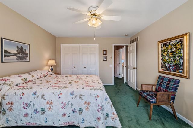 4002 Harbor Place Drive, St Clair Shores, MI 48080