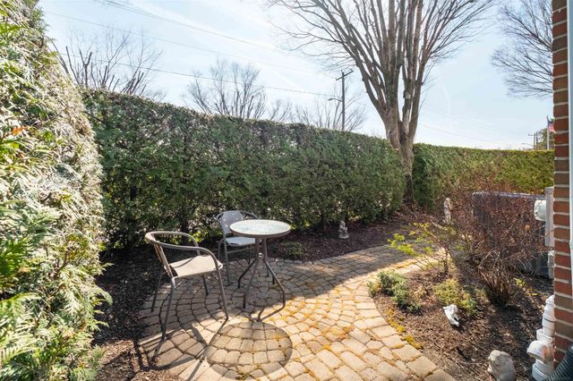 4002 Harbor Place Drive, St Clair Shores, MI 48080