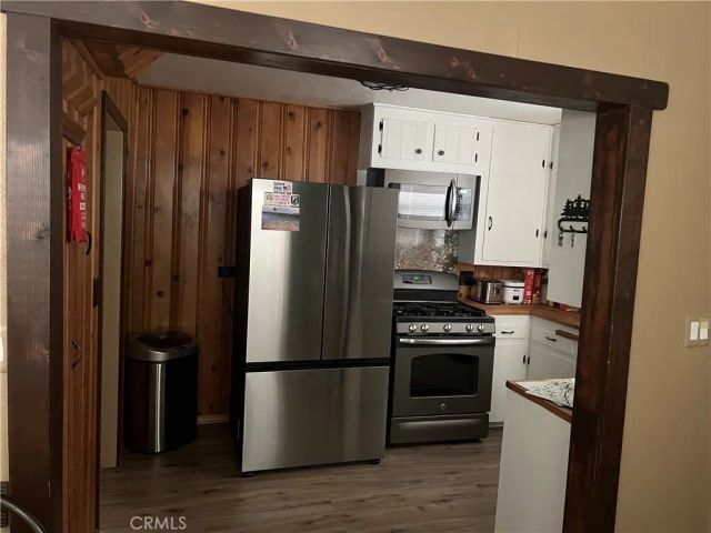 31671 Silver Spruce Drive, Running Springs, CA 92382