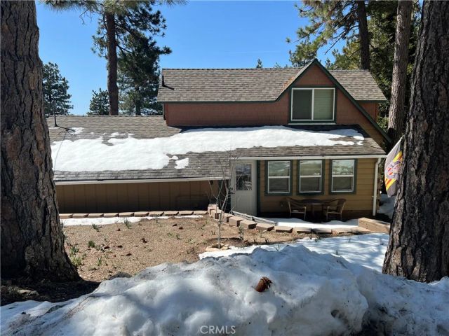 31671 Silver Spruce Drive, Running Springs, CA 92382