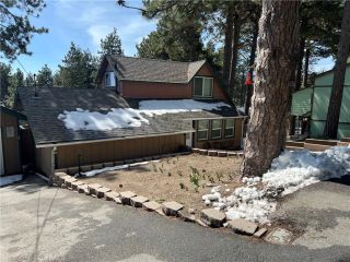 31671 Silver Spruce Drive, Running Springs, CA 92382