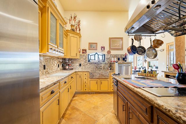 5411 Julietta Pl, Lincoln, CA 95648