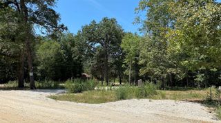 424 Arrowhead Trail, Livingston, TX 77351