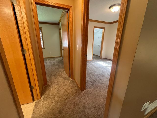 7776 Large Avenue NE, Albertville, MN 55301