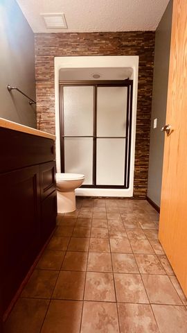 7776 Large Avenue NE, Albertville, MN 55301