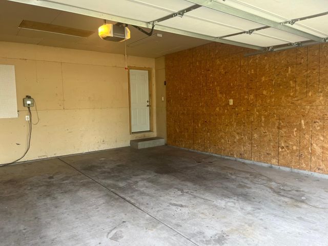 7776 Large Avenue NE, Albertville, MN 55301