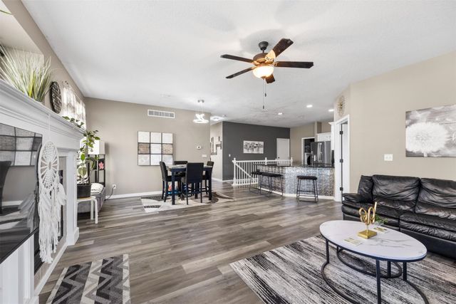 525 W Trace Drive, Polk City, IA 50226