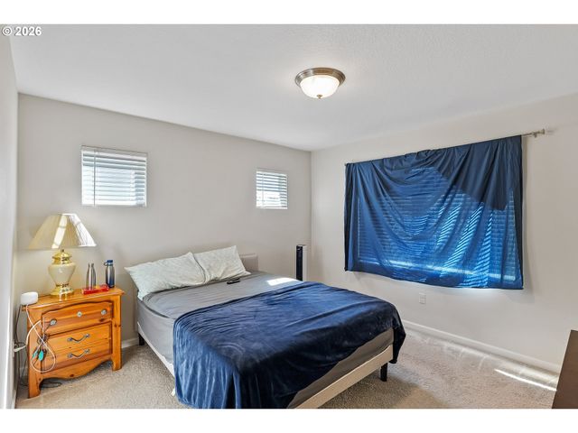 7310 Nw BRUGGER Rd, Portland, OR 97229