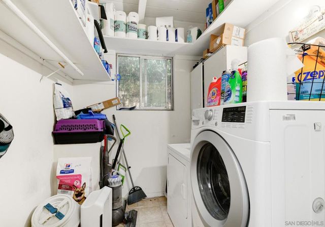 221 23 Ardys Pl, Vista, CA 92084