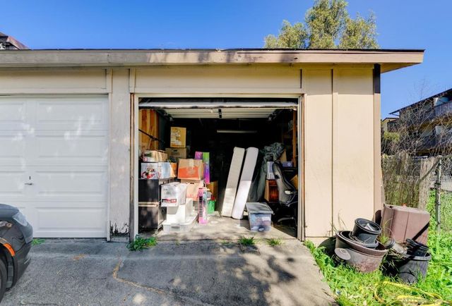 221 23 Ardys Pl, Vista, CA 92084