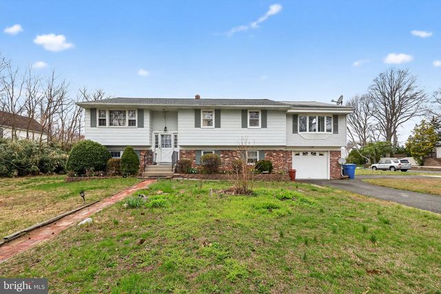 602 WOODLAND AVE, Cherry Hill, NJ 08002