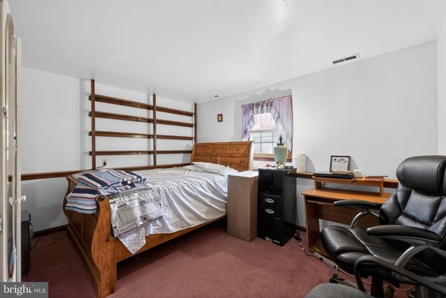 602 WOODLAND AVE, Cherry Hill, NJ 08002