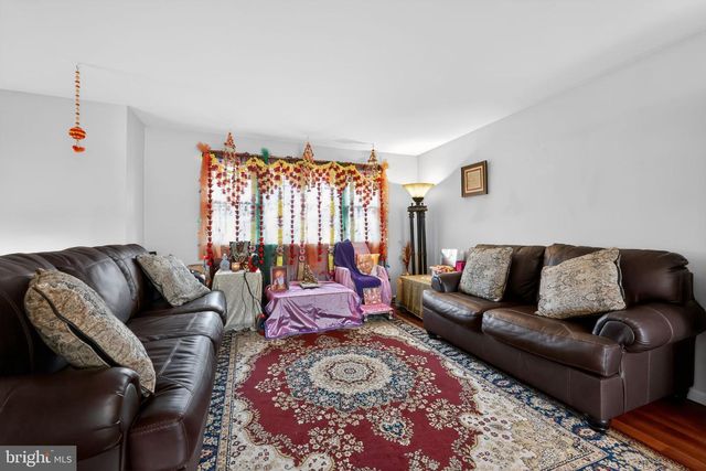 602 WOODLAND AVE, Cherry Hill, NJ 08002