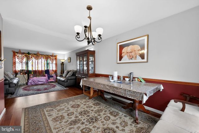 602 WOODLAND AVE, Cherry Hill, NJ 08002