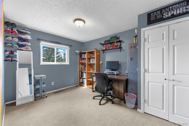 3005 Vickers Drive, Colorado Springs, CO 80918
