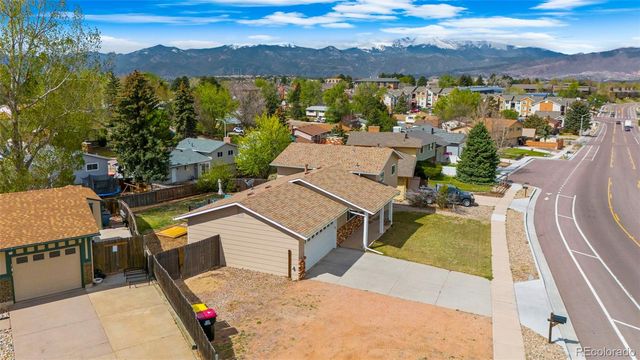 3005 Vickers Drive, Colorado Springs, CO 80918