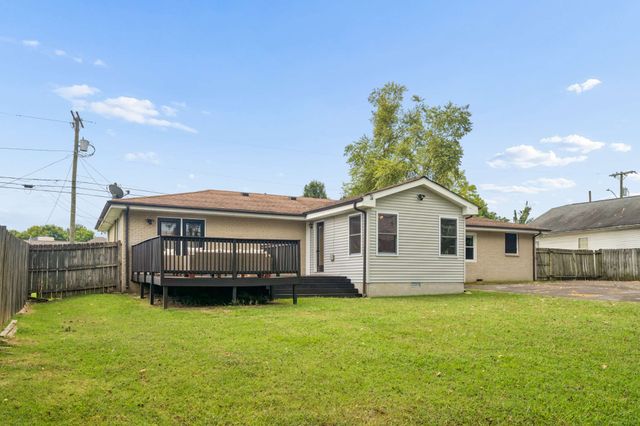 307 24th St, Old Hickory, TN 37138