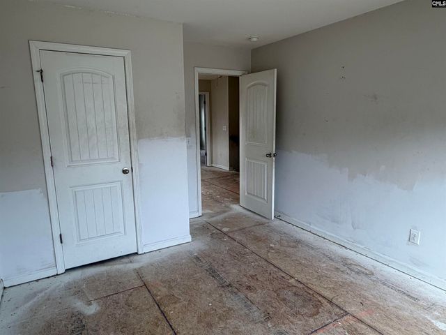 1 Carriagebrook Circle, Camden, SC 29020