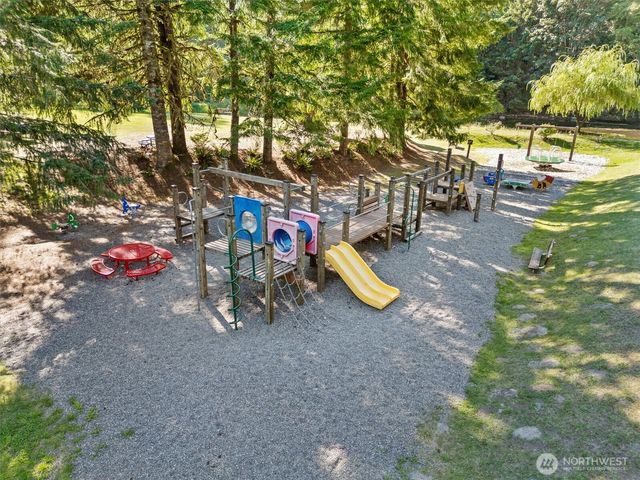 6989 Snoqualmie Place, Glacier, WA 98244