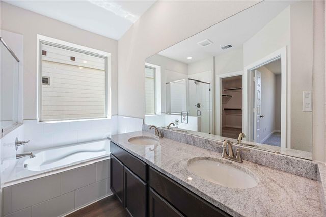 422 Tejas Village Parkway, Beasley, TX 77417