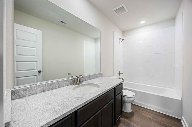 422 Tejas Village Parkway, Beasley, TX 77417