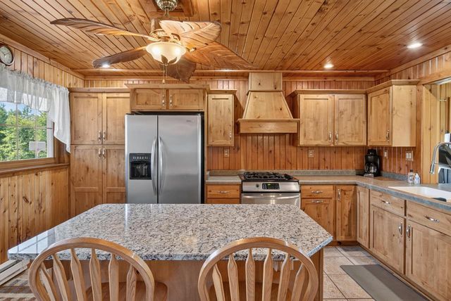 101 North AVENUE, Cascade, WI 53011