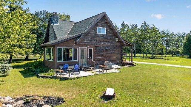 101 North AVENUE, Cascade, WI 53011