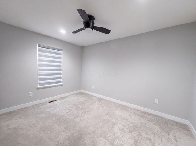 1601 Cromwill Loop, Delaware, OH 43015