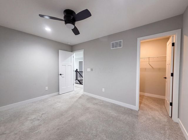 1601 Cromwill Loop, Delaware, OH 43015